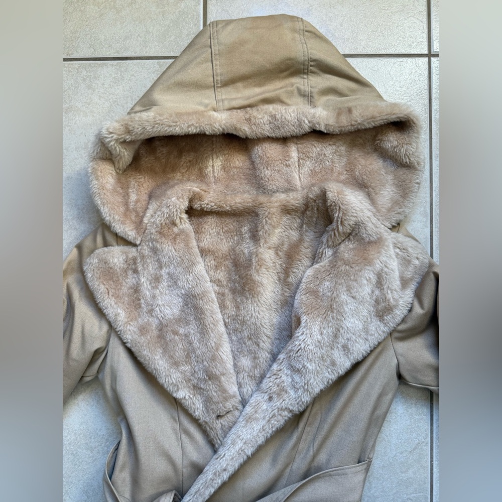 Vintage Beige Faux Fur Trim Hooded Trench Coat